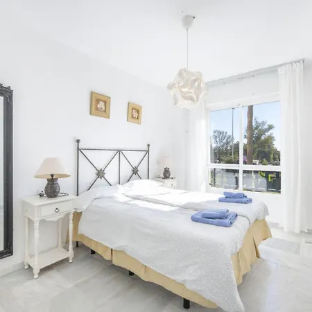 Global Lorcrimar - By Global Holidays 17203 * Marbella